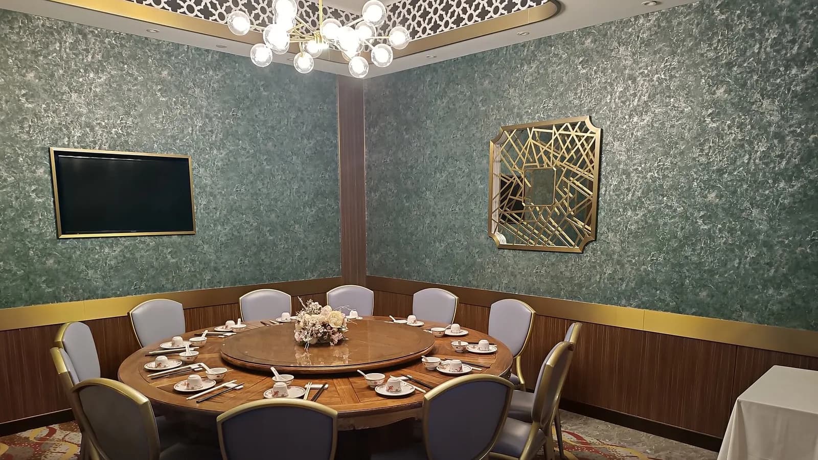 Tipping Culture in China: What Foreigners Need to Know